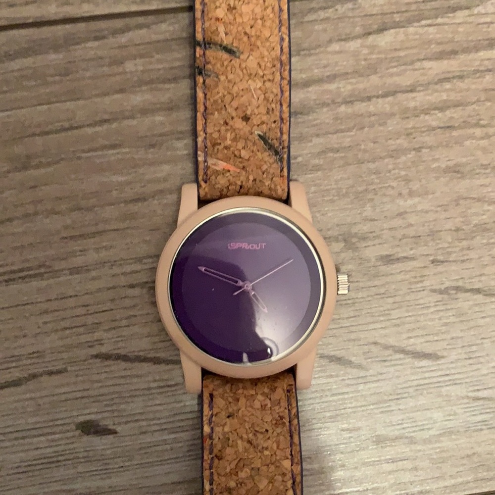 iSprout Watch - Picture 2 of 6